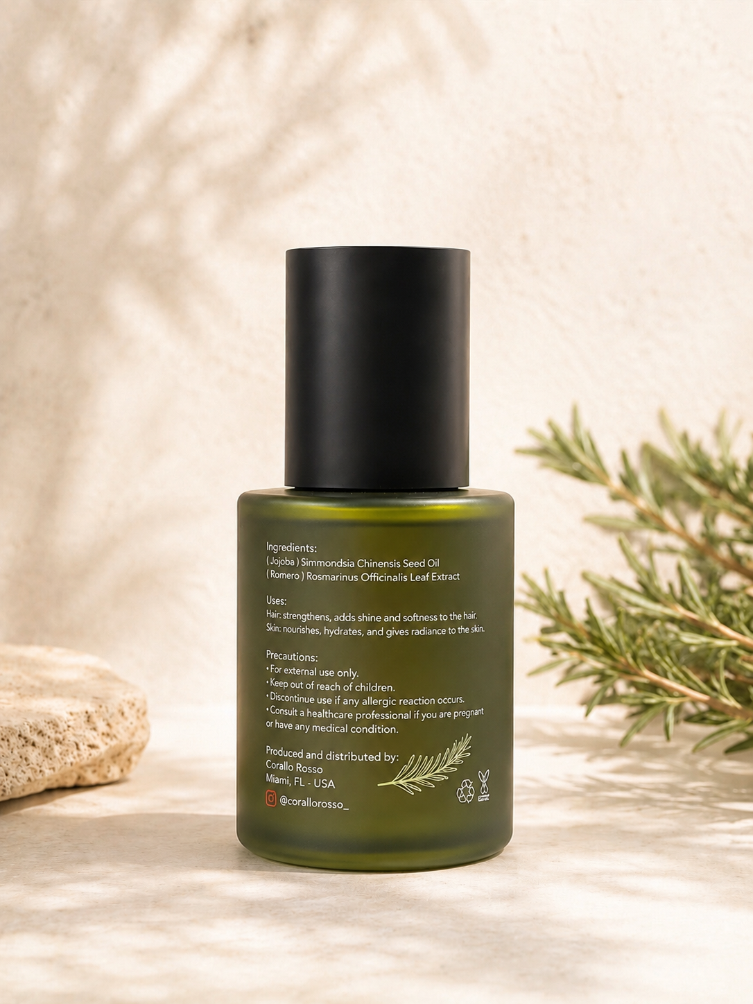 Back of Corallo Rosso Organic Rosemary Oil 50ml bottle.
